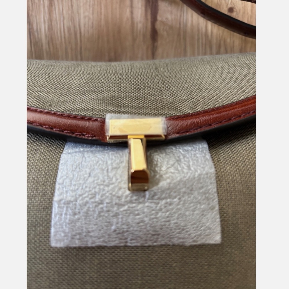 100% Authentic! NWT Org.$1340 Toteme T-Lock Canvas Top Handle Bag Khaki Green - Picture 9 of 14